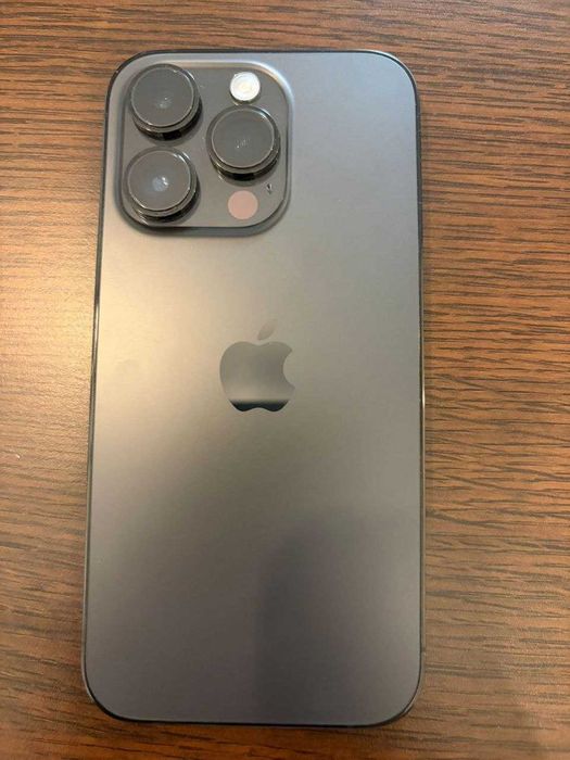 Продам айфон 14 Про без гарантії 84 відсотків акб