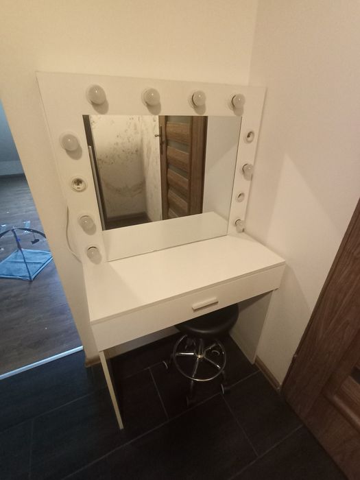 Toaletka kosmetyczna