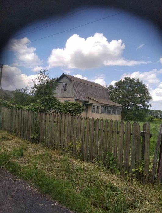 Будинок з землею Велика Снітинка Київська обл.