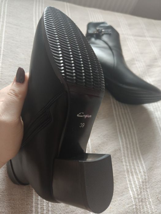 Botki Enplus 39 na klocku 5,5 cm • Nowe • Jesień/Zima • TikTok logo