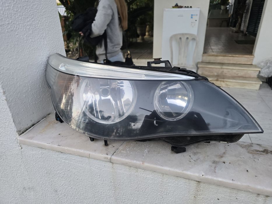 Par de Oticas bmw e60/61 520