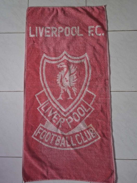 Toalha muito antiga do Liverpool F. C.