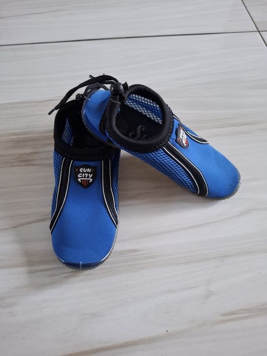 Buty do pływania