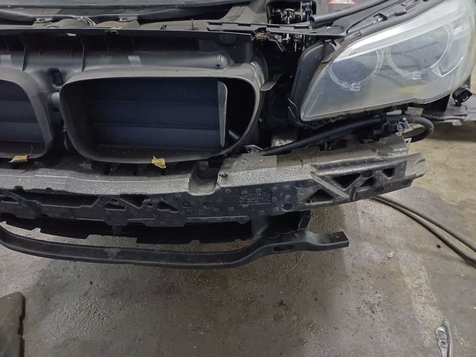 BMW f10 f11 M-pakiet pas przedni n47 manual