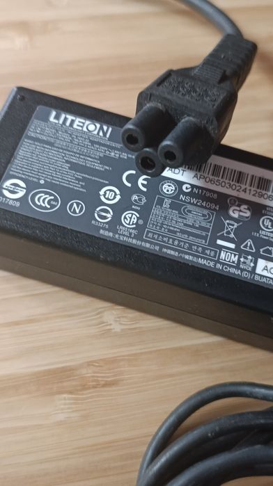 Carregador Acer LiteOn 65W