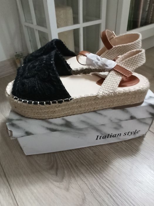 Sandały espadryle beżowo- czarne r. 37