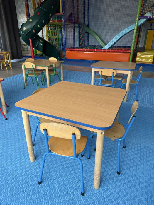 Zestaw stolików i krzesełek Moje Bambino