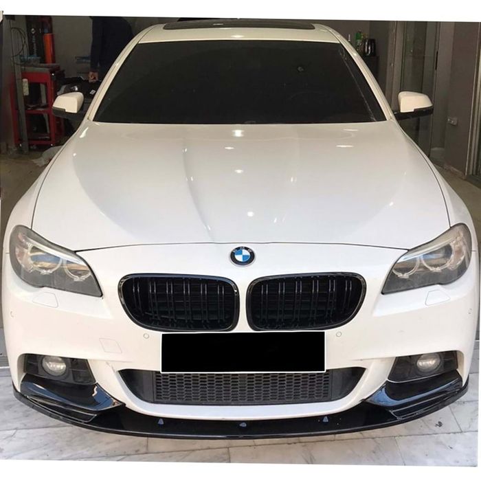 BMW F10/F11 - Lip Frontal Plastico Preto Brilhante Spoiler Aba Pala