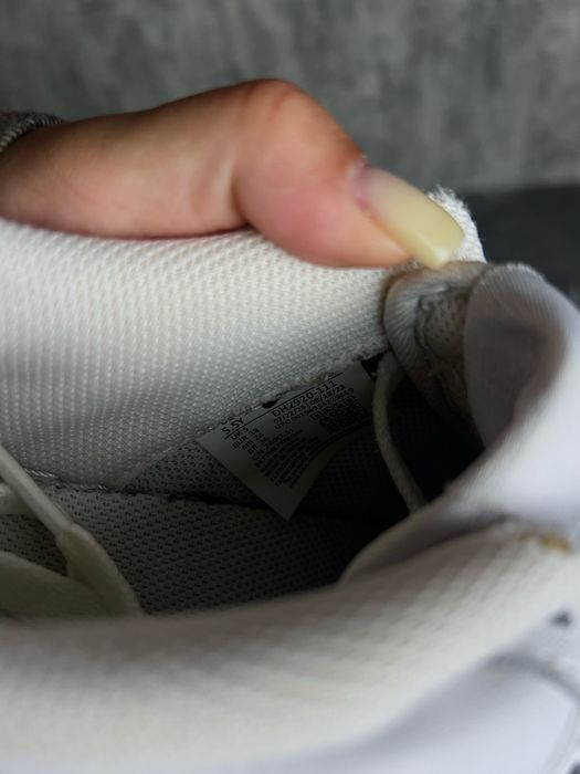 Кросівки жіночі Nike Air Force 1 38(24)