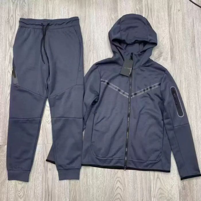 Fatos de treino nike tech