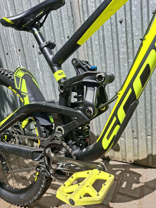 Scott gambler 720 (specialized trek santa cruz yt tues commenca yeti)