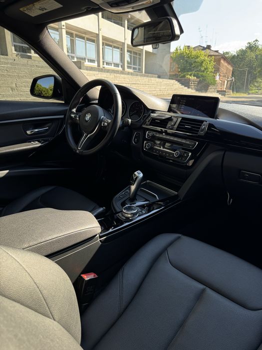 BMW F30 320i 2016р