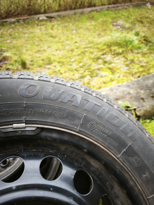 Opony zimowe+felgi stalowe 15"