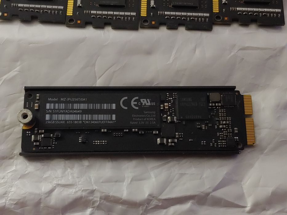 Диск ssd n2 256g. Mac pro, book
