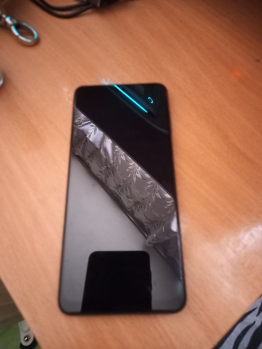 Samsung m12 не працює