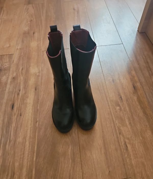 Tommy hilfiger botki na obcasie