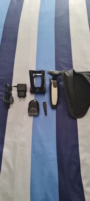 Máquina de barbear Philips