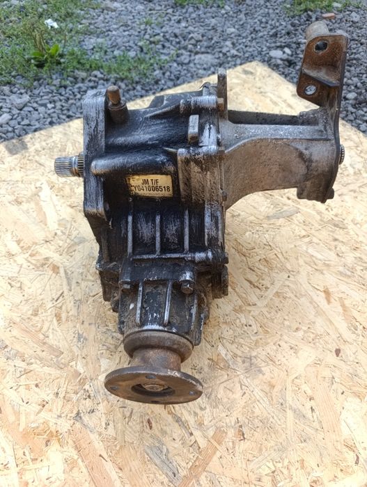 Роздатка КПП 2.0 Crdi Hyundai Tucson Sportage Santa Fe 1