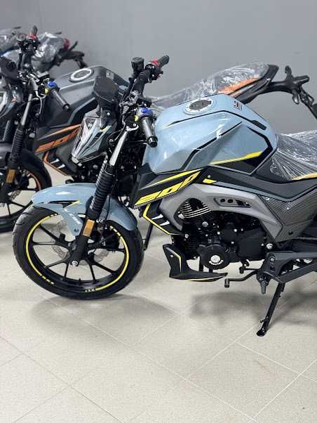 мотоцикл MUSSTANG region ST 200