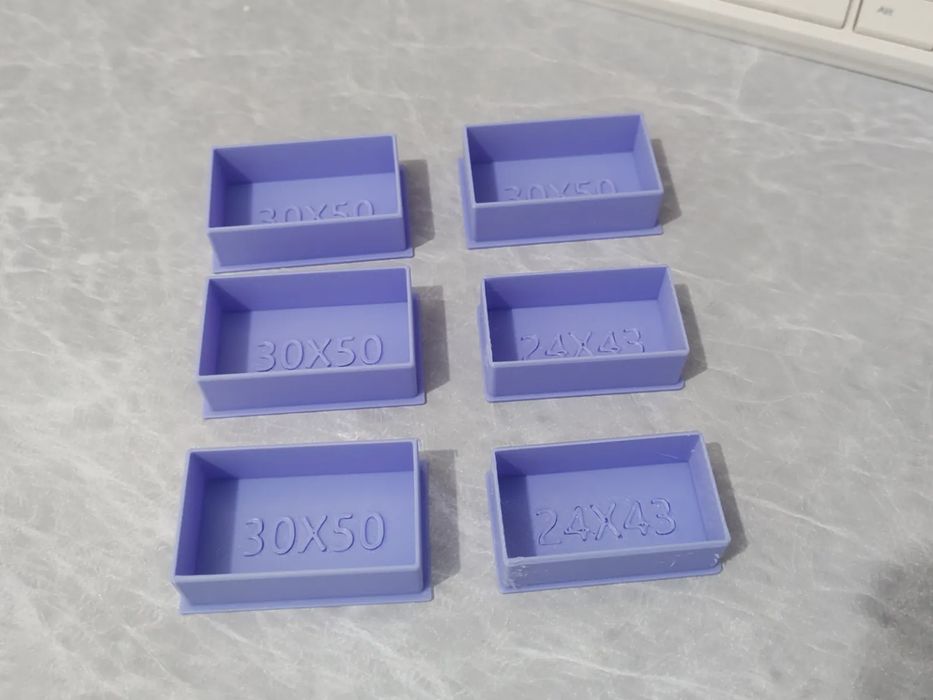 Tampão para tubo galvanizado 30x50mm