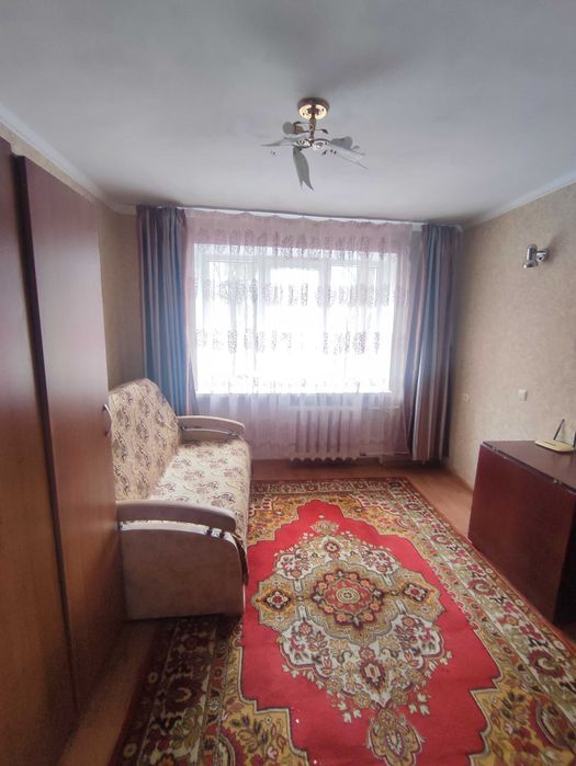 Продам комнату в коммуне  Черемушки, ул. Ак. Филатова / " Инто- Сана "