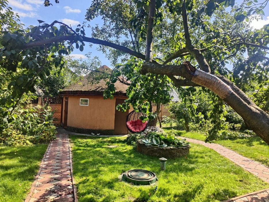 Продається 2 пов будинок, 6 соток Берковець (Академмістечко)