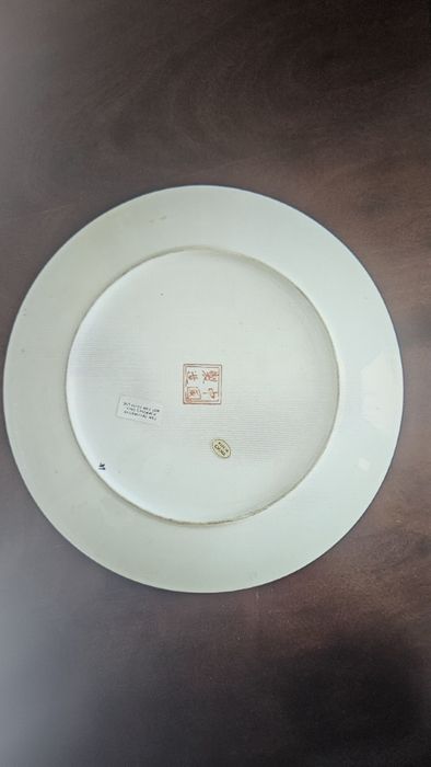 Pratos decorativos (vários)