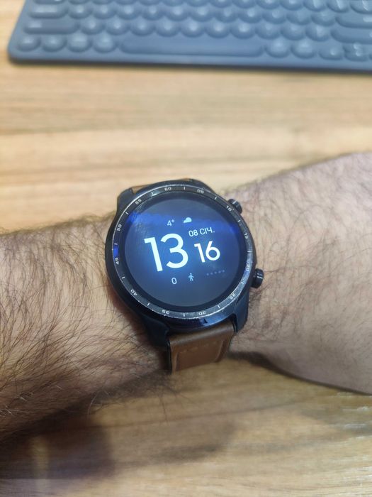 Смарт-годинник Mobvoi TicWatch 3 Pro