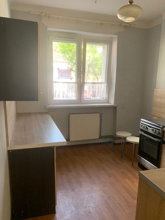Mieszkanie 2 pokojowe 50m2 parter na sprzedaż