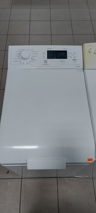 Пральна машина Elektrolux EWT1064ERW