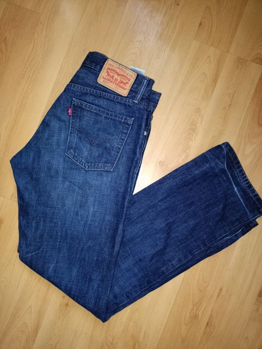 Jeansy Levi's rozmiar W 34 L 34,stan bardzo dobry.