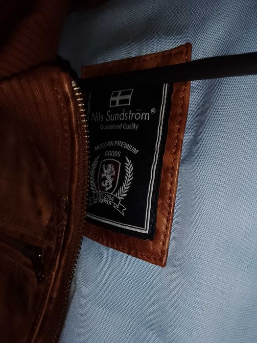 Kurtka ze skóry jagnięcej Nils Sundstrom M