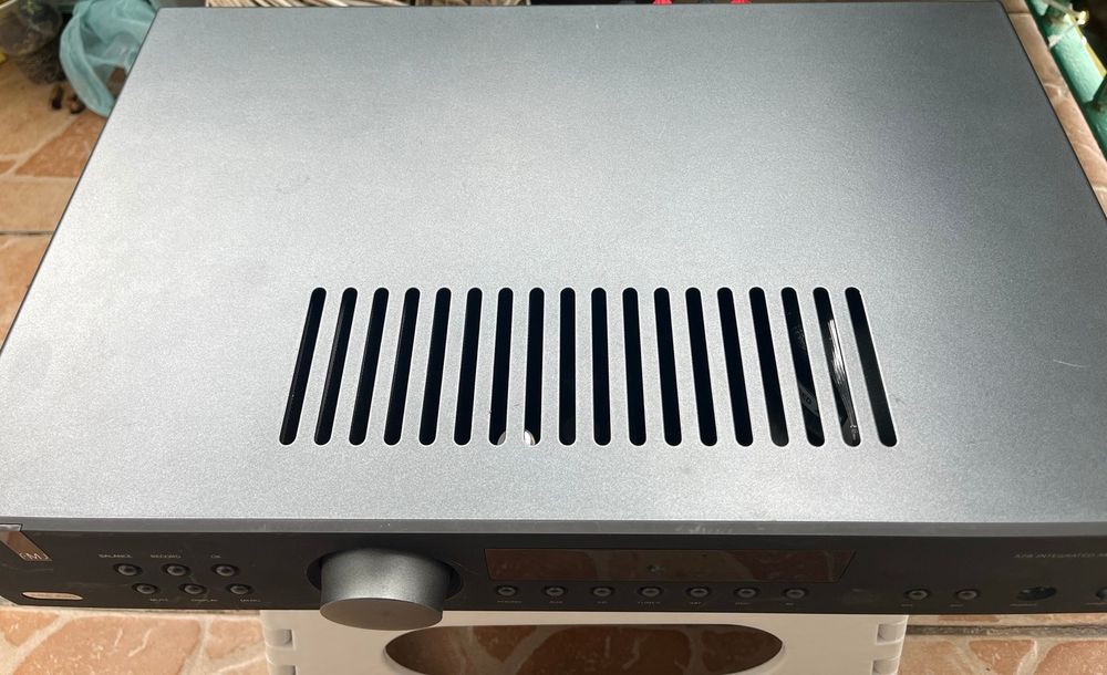 Wzmacniacz Arcam FMJ A28