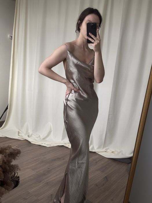 сукня asos вечірня  білизняна по косій