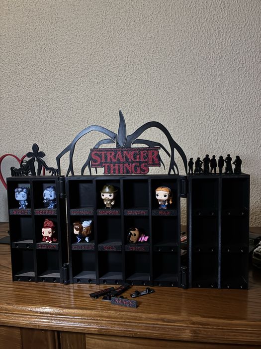Expositor Funko Pop Stranger Things - Kinder Joy