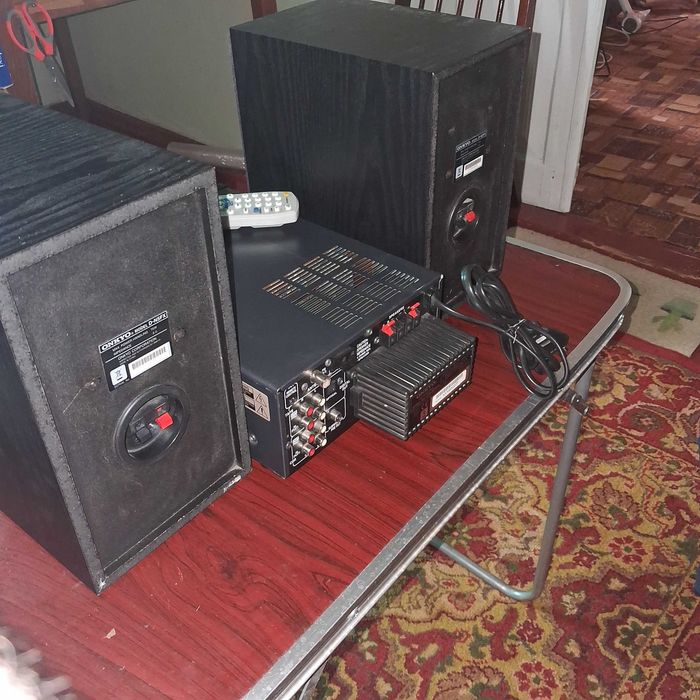 Музичний центр Onkyo CS-120