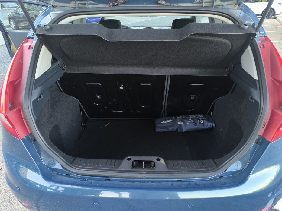 Ford Fiesta 1.2 gasolina 120mil km Dist.mudada