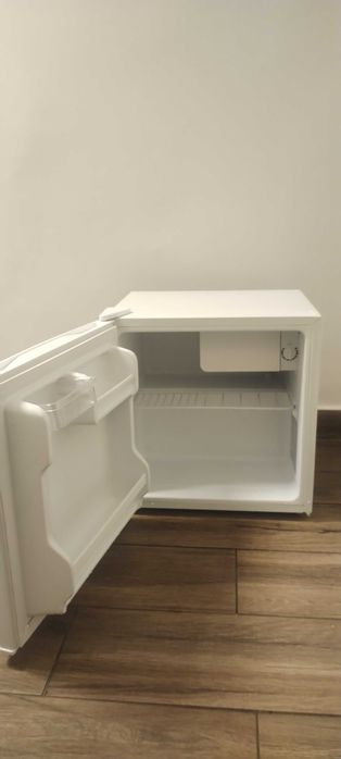 Mała lodówka TILLREDA Ikea