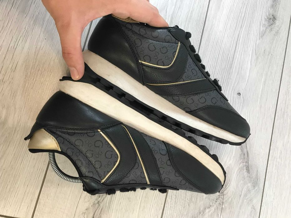 Piękne buty Guess Samsin rozm. 39,5