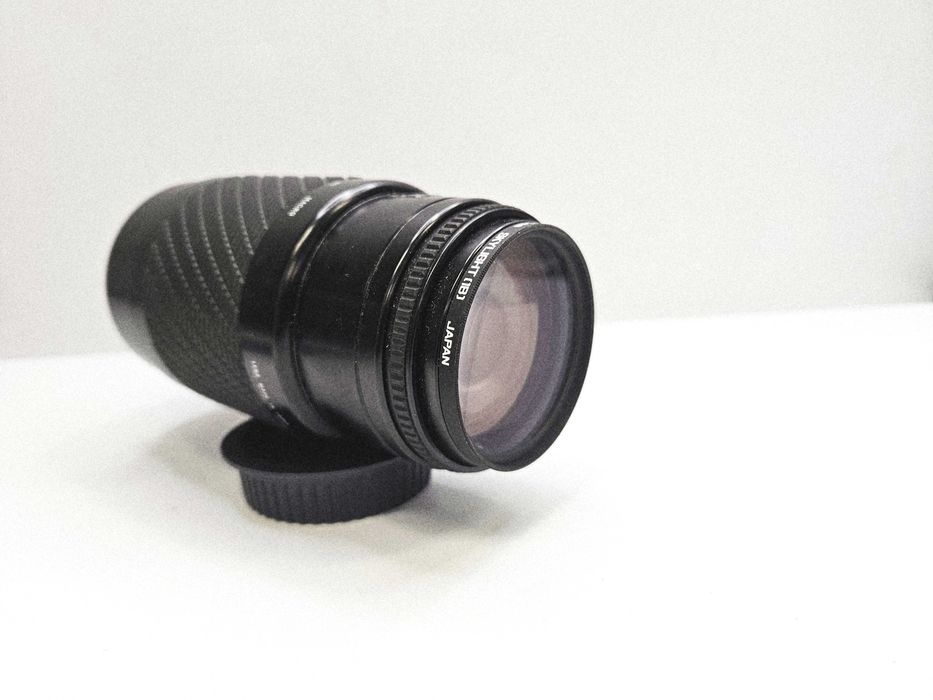 Obiektyw EXAKTA 70–210mm f/4.5–5.6 MC Macro – Canon EF