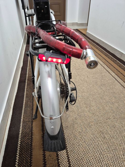 Rower elektryk skladany