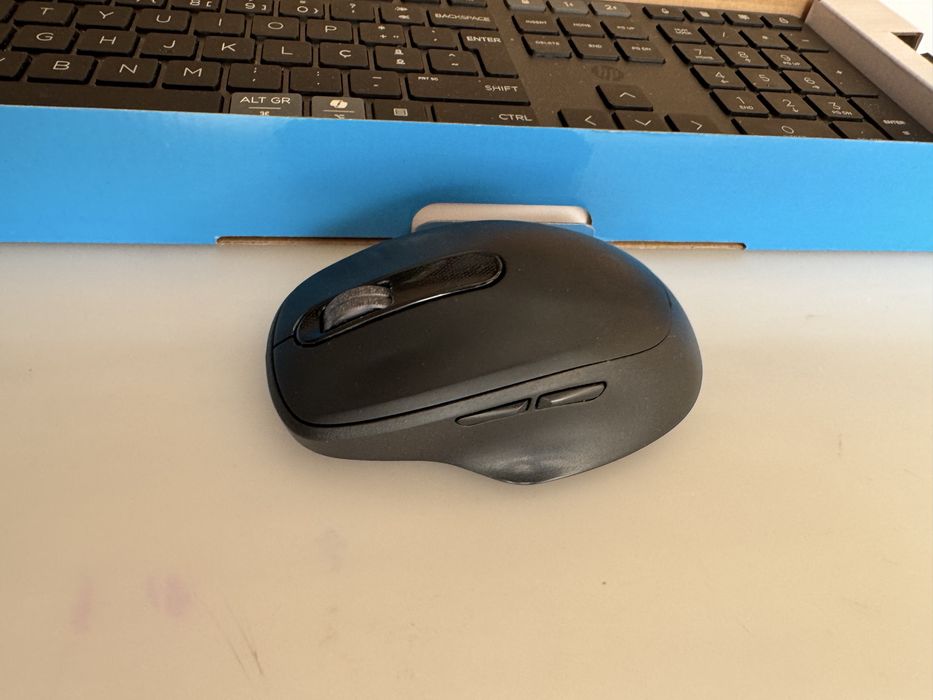 720 Multi-Device Rechargeable Wireless Keyboard and Mouse Combo HP