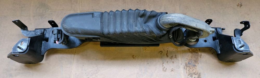 Hak holowniczy elektryczny BMW G20 G21 G20 G21 4 G22 G23 G24 G26 6879160 WESTFALIA