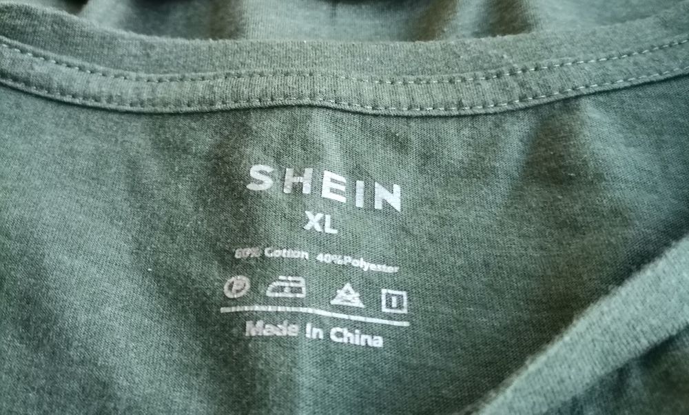 Bluzka/koszulka z domieszką bawełny rozmiar xl.