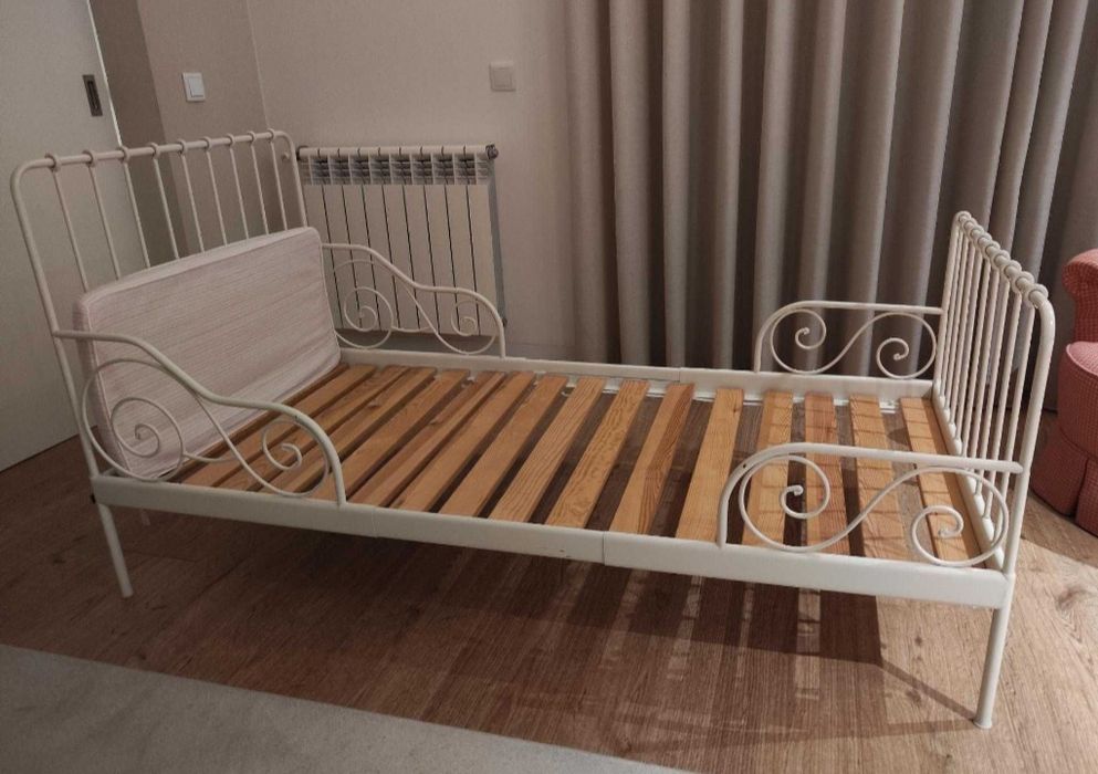 Cama de ferro de cor branca de  criança -  Ikea