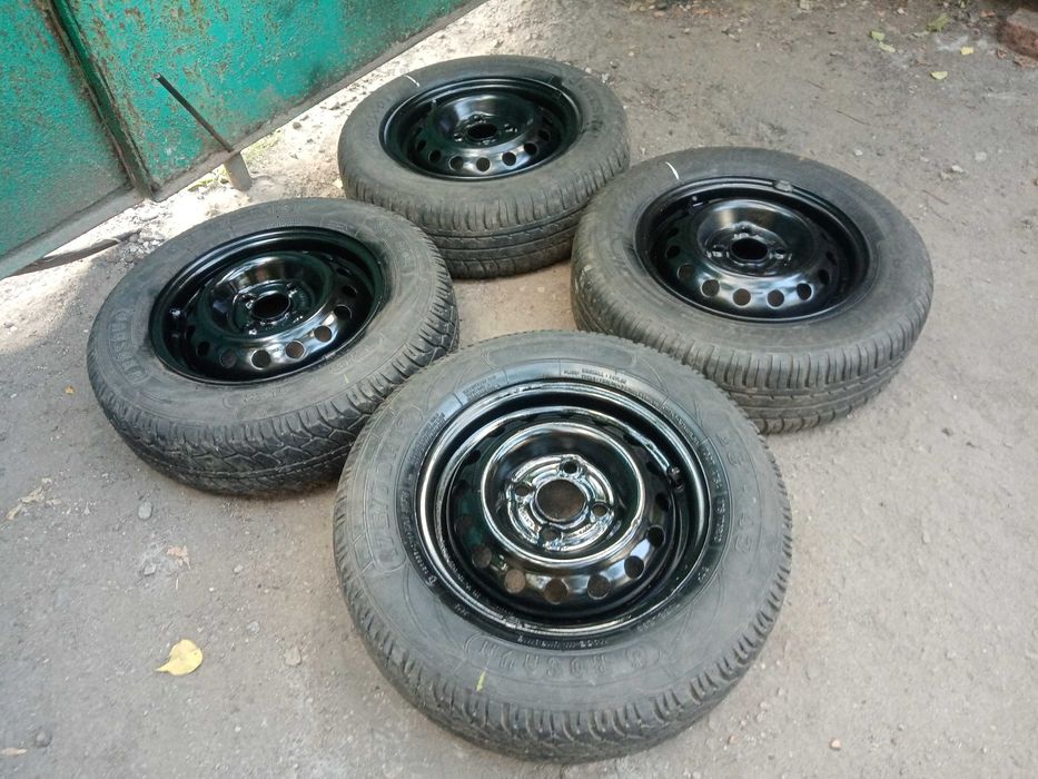 Колёса в сборе с летней резиной R13/70/175