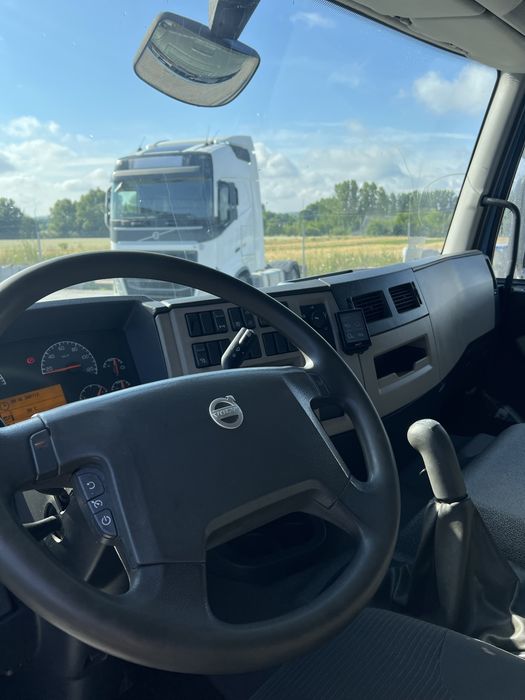 Volvo FE340 з маніпулятором