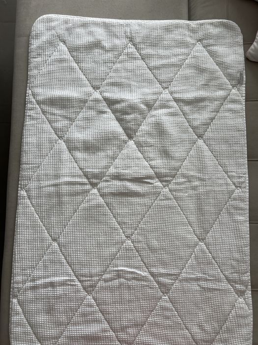 Продам дитячу ковдру  та наволочку English home, 170 грн