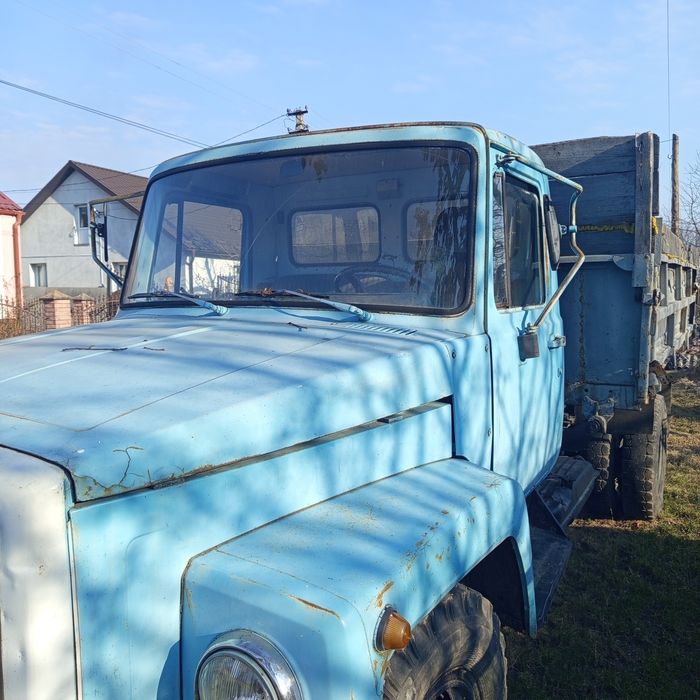 Автомобіль САЗ 3507