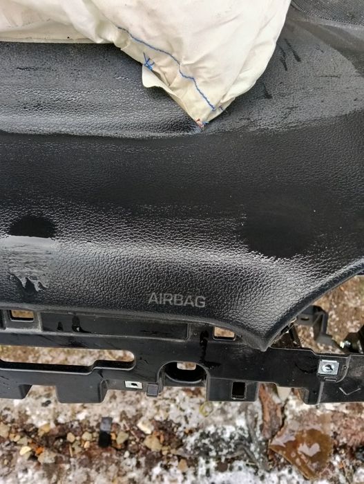 Hyundai I30 i 30 deska rozdzielcza konsola wystrzelona poduszki pasy